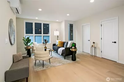 4511 A 34th Avenue S, Seattle, WA 98118 - Photo 10