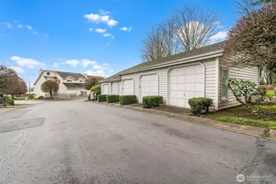 18604 48th Place S, SeaTac, WA 98188 - Photo 2