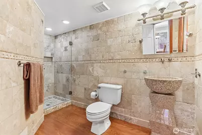 18452 NE 199th St, Woodinville, WA 98077 - Photo 16