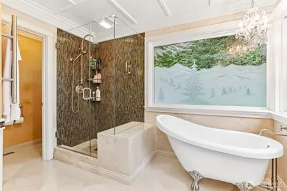 18452 NE 199th St, Woodinville, WA 98077 - Photo 22