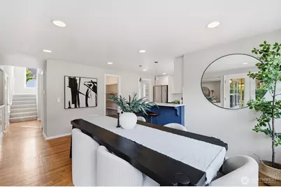 560 N 76th Street, Seattle, WA 98103 - Photo 10