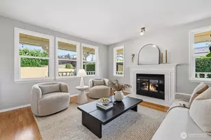 560 N 76th St, Seattle, WA 98103 - Photo 6