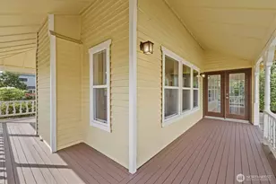 560 N 76th St, Seattle, WA 98103 - Photo 28