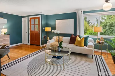 7915 34th Avenue SW, Seattle, WA 98126 - Photo 4
