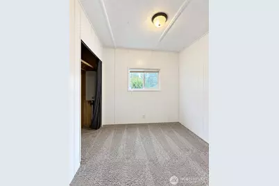 2322 Tacoma Road E #9, Puyallup, WA 98371 - Photo 12