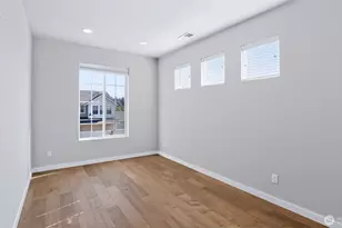 18801 124th Ave SE, Renton, WA 98058 - Photo 10