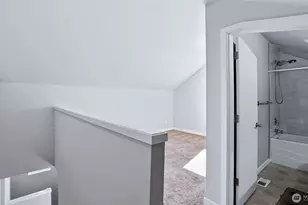 18801 124th Ave SE, Renton, WA 98058 - Photo 28