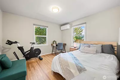8225 22nd Place NE, Seattle, WA 98115 - Photo 18