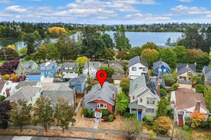 7426 Keen Way N, Seattle, WA 98103 - Photo 2