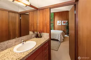 220 130th Ave SE, Bellevue, WA 98005 - Photo 22