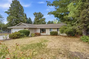 2446 N Ashland Ave, East Wenatchee, WA 98802 - Photo 2