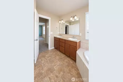 7035 Prism Street SE, Lacey, WA 98513 - Photo 20