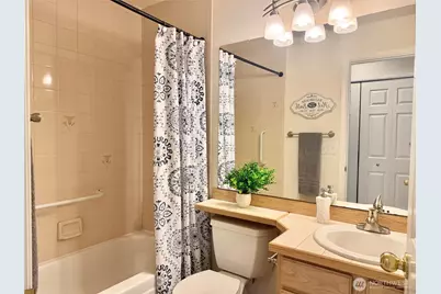2610 118th Avenue SE #5-202, Bellevue, WA 98005 - Photo 16