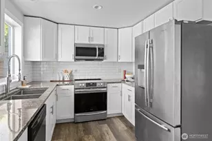 1303 Kendra Ln, Burlington, WA 98233 - Photo 10