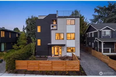 6208 43rd Avenue NE, Seattle, WA 98115 - Photo 1