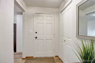 6968 Steelhead Ln, Burlington, WA 98233 - Photo 2