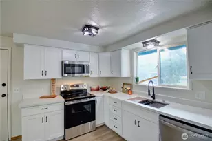 6968 Steelhead Ln, Burlington, WA 98233 - Photo 16