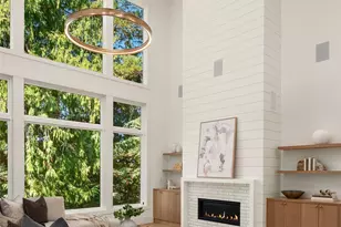 17716 NE 12th St, Bellevue, WA 98008 - Photo 2