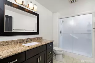 7711 NE 175th St, Kenmore, WA 98028 - Photo 24