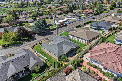 5805 Englewood Ave, Yakima, WA 98908 - Photo 2