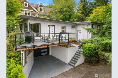 4626 33rd Avenue W, Seattle, WA 98199 - Photo 1