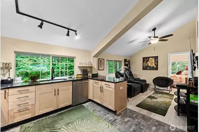 517 NW Old Orchard Way, Poulsbo, WA 98370 - Photo 12