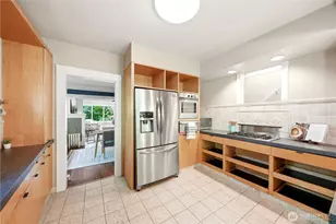 1731 Lake Washington Blvd S, Seattle, WA 98144 - Photo 14