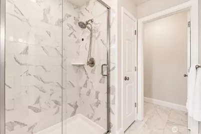8218 NE 187th Way, Kenmore, WA 98028 - Photo 24
