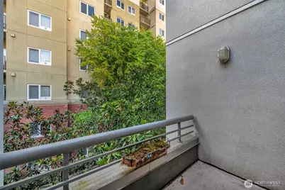 10042 Main Street #117, Bellevue, WA 98004 - Photo 30