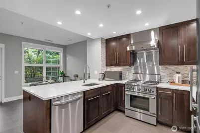 10042 Main Street #117, Bellevue, WA 98004 - Photo 4