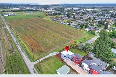27523 102nd Avenue NW #E, Stanwood, WA 98292 - Photo 16