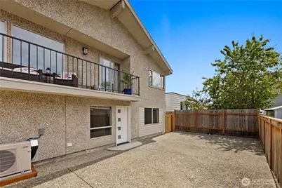 2201 NW 64th Street #D, Seattle, WA 98107 - Photo 32