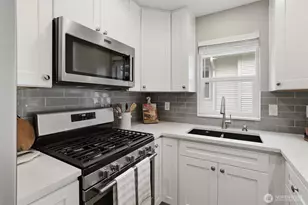 5012 Freeport Ln, Mukilteo, WA 98275 - Photo 10