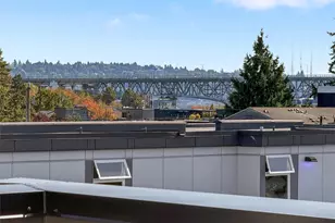 3646 B Greenwood Ave N, Seattle, WA 98103 - Photo 36