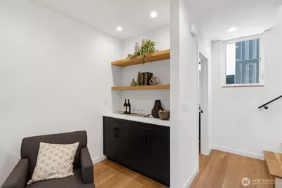 3646 B Greenwood Avenue N, Seattle, WA 98103 - Photo 18