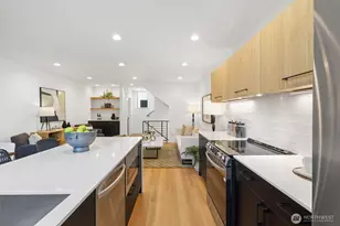 3646 B Greenwood Ave N, Seattle, WA 98103 - Photo 10
