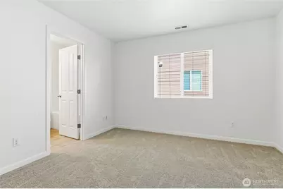 7624 NE 201st Place, Kenmore, WA 98028 - Photo 30