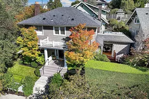 2320 Nob Hill Ave N, Seattle, WA 98109 - Photo 30