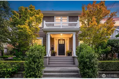2320 Nob Hill Avenue N, Seattle, WA 98109 - Photo 1