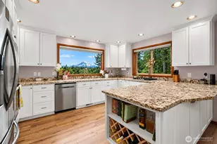 9502 184th Ave E, Bonney Lake, WA 98391 - Photo 14