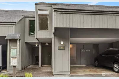 6582 137th Avenue NE #414, Redmond, WA 98052 - Photo 2