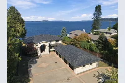8711 Talbot Road, Edmonds, WA 98026 - Photo 2