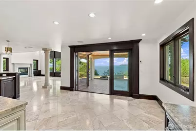 8711 Talbot Road, Edmonds, WA 98026 - Photo 12