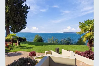 8711 Talbot Road, Edmonds, WA 98026 - Photo 4