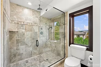 8711 Talbot Road, Edmonds, WA 98026 - Photo 30