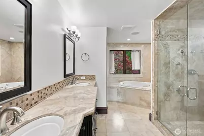 8711 Talbot Road, Edmonds, WA 98026 - Photo 24