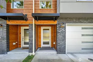 7628 222nd Street SW, Edmonds, WA 98026 - Photo 2