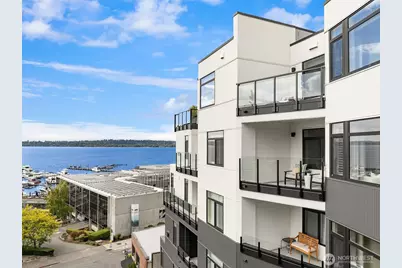 108 2nd Avenue S #403, Kirkland, WA 98033 - Photo 1