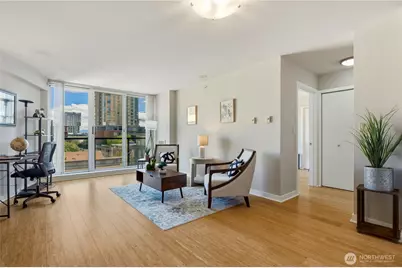 1100 106th Avenue NE #704, Bellevue, WA 98004 - Photo 10