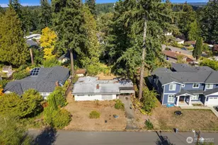 14262 SE Eastgate Dr, Bellevue, WA 98006 - Photo 26